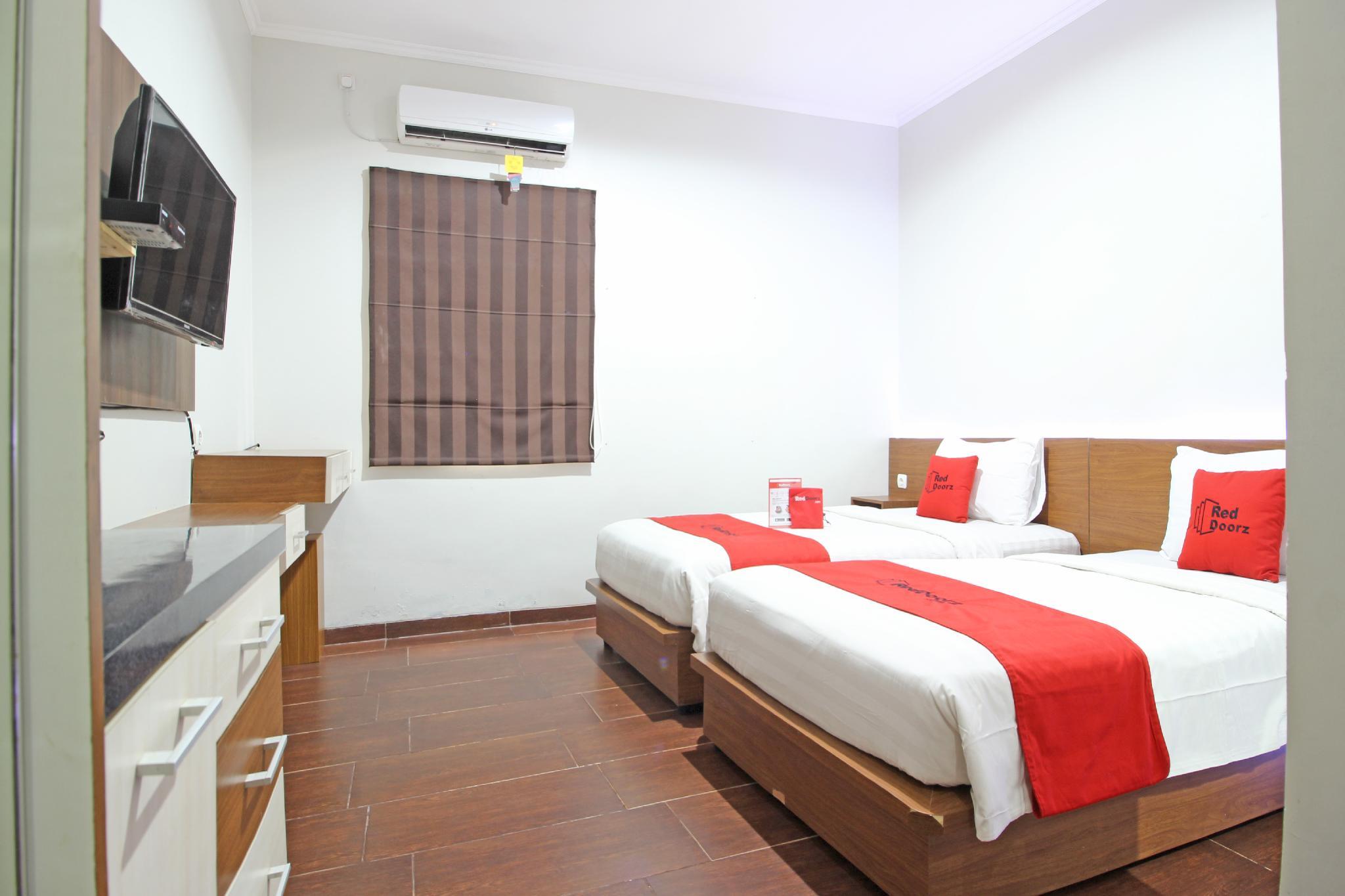 Reddoorz Near Jogja City Mall Melati Exteriér fotografie